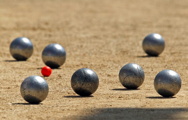 PETANQUE GAVRAISE